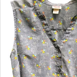 Mossimo Sheer Sleeveless Lightweight Top in Light Blue w/Print - XL